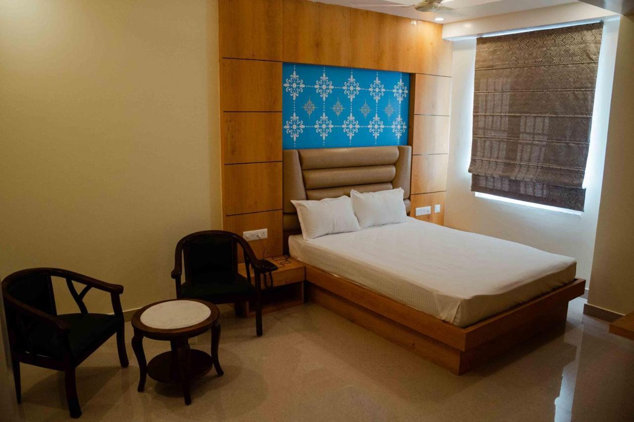 Hotel Grand Lotus Dimāpur Exterior foto